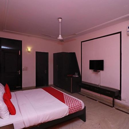 Oyo Flagship 74392 Hotel Mahesh Residency Hyderabad Exterior photo