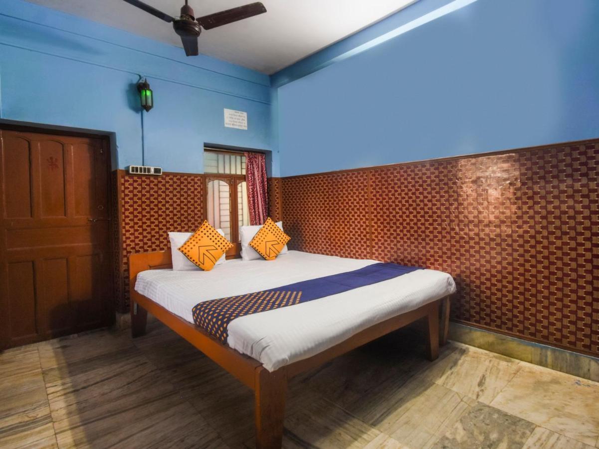 Oyo Flagship 74392 Hotel Mahesh Residency Hyderabad Exterior photo