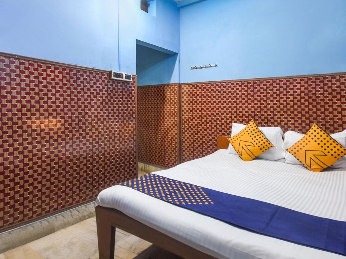 Oyo Flagship 74392 Hotel Mahesh Residency Hyderabad Exterior photo