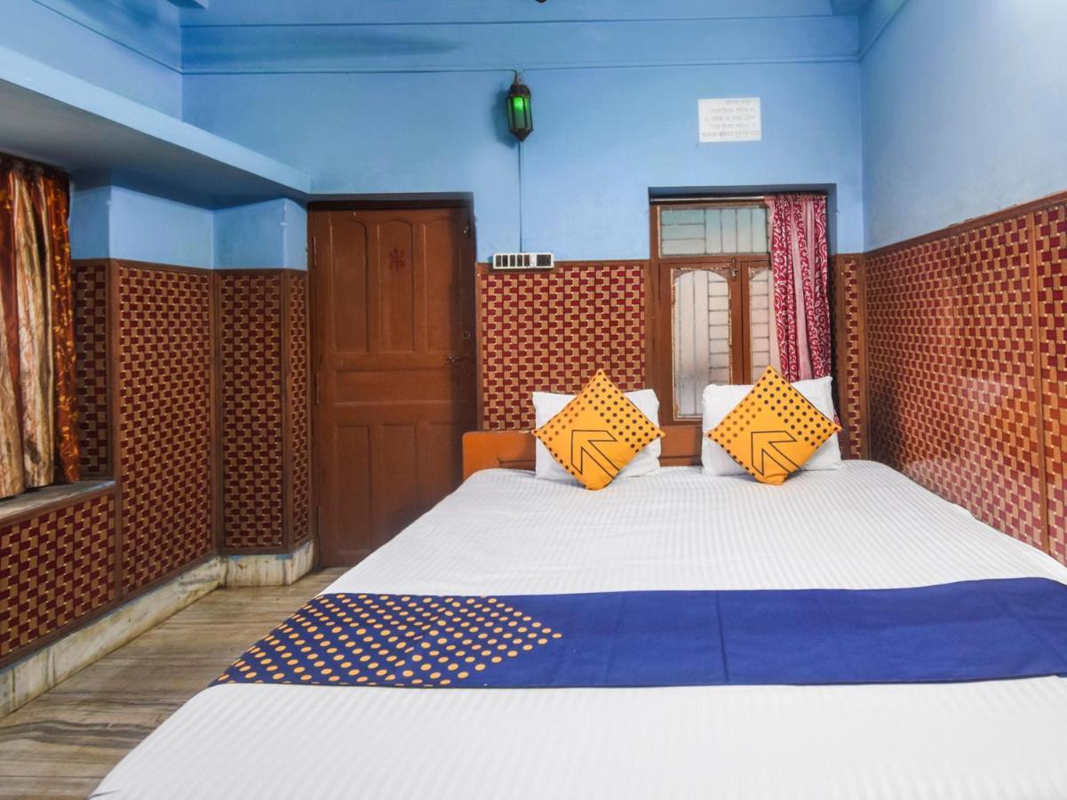 Oyo Flagship 74392 Hotel Mahesh Residency Hyderabad Exterior photo