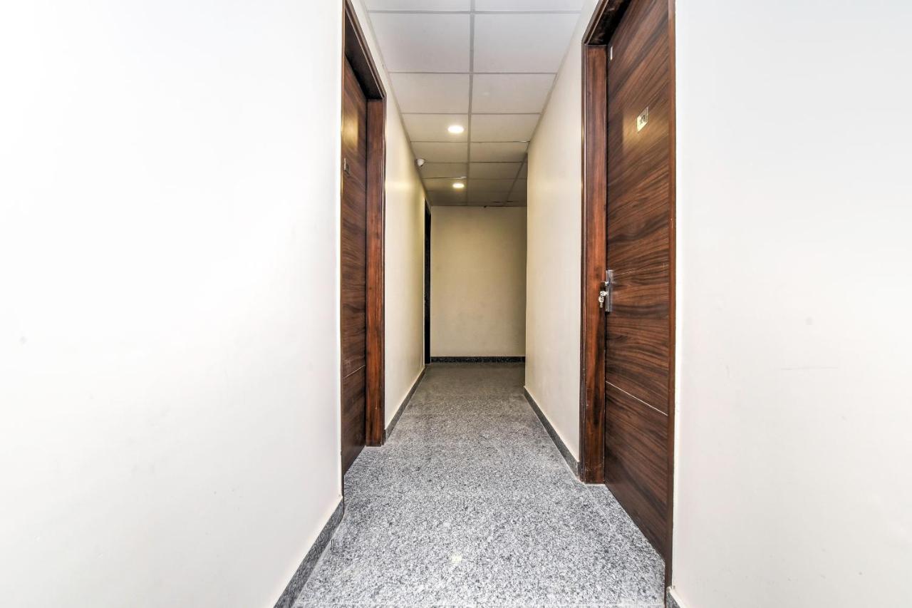 Oyo Flagship 74392 Hotel Mahesh Residency Hyderabad Exterior photo
