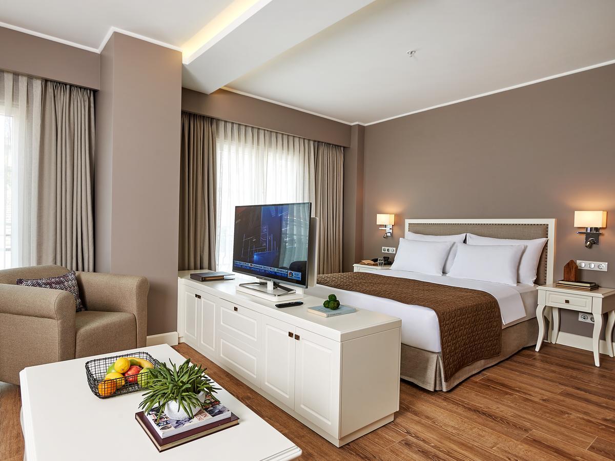 Oyo Flagship 74392 Hotel Mahesh Residency Hyderabad Exterior photo